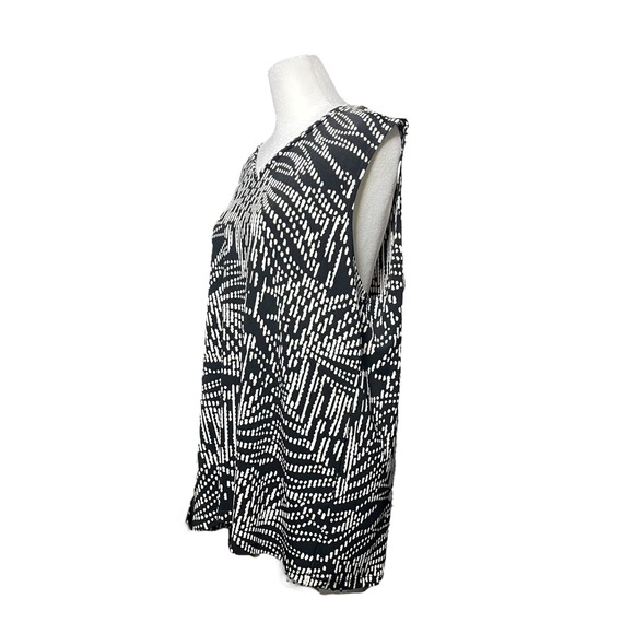 Chico's Travelers 3 Women's Tank Top Shell Blouse Slinky Stretchy Black & White - Picture 2 of 10